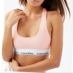 Calvin Klein Modern Cotton Racerback Bra 💫…
